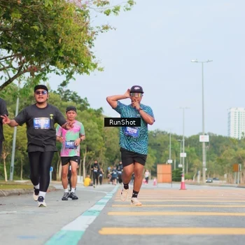 Runner Photo 5686459