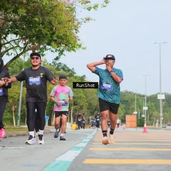 Runner Photo 5686465