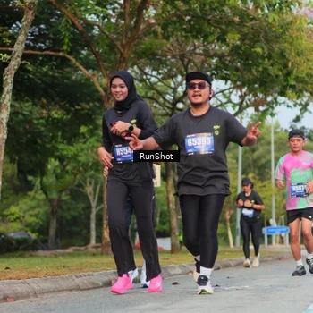 Runner Photo 5686485