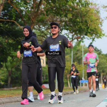 Runner Photo 5686489