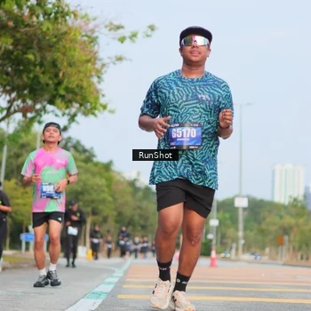 Runner Photo 5686502