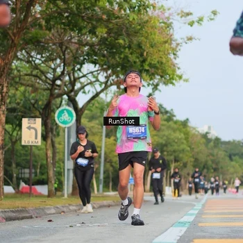 Runner Photo 5686516