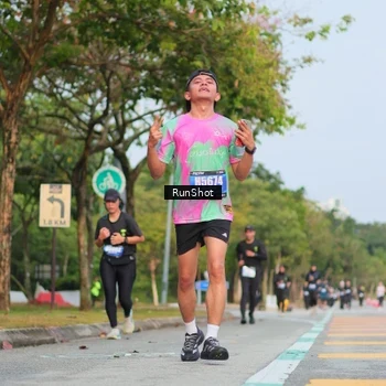 Runner Photo 5686532