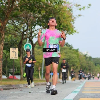 Runner Photo 5686534