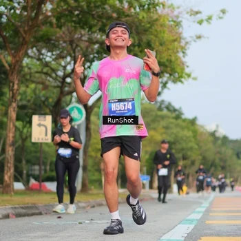 Runner Photo 5686544