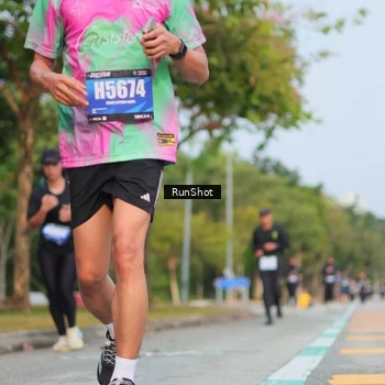 Runner Photo 5686569