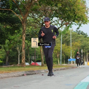 Runner Photo 5686597
