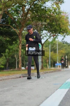 Runner Photo 5686601