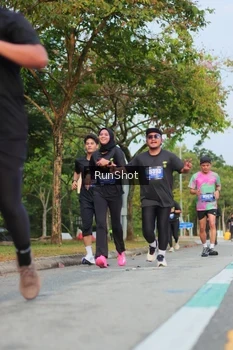 Runner Photo 5686613