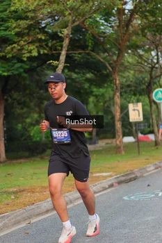 Runner Photo 5686617