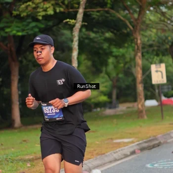 Runner Photo 5686667
