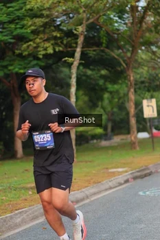 Runner Photo 5686683