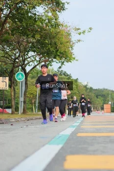 Runner Photo 5686698