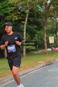 Runner Photo 5686710
