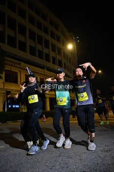 Runner Photo 5686717