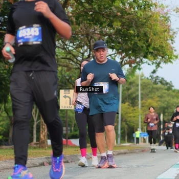 Runner Photo 5686732