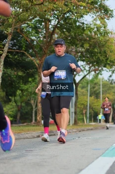 Runner Photo 5686743