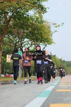Runner Photo 5686767
