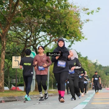 Runner Photo 5686779
