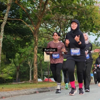 Runner Photo 5686790