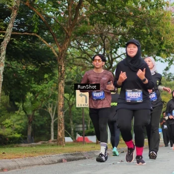 Runner Photo 5686791