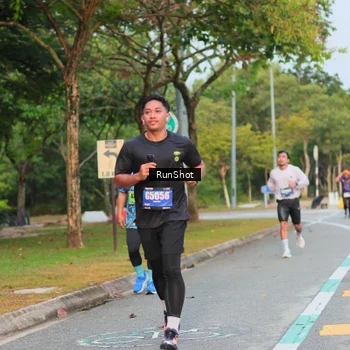 Runner Photo 5686829