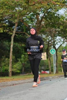 Runner Photo 5686875