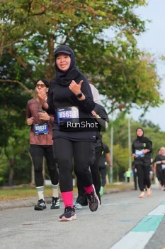 Runner Photo 5686878
