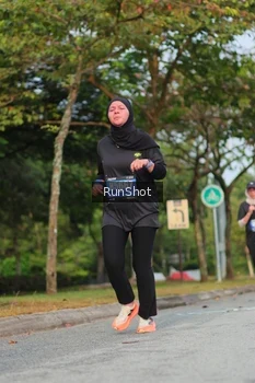 Runner Photo 5686879