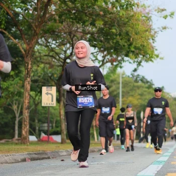 Runner Photo 5686912