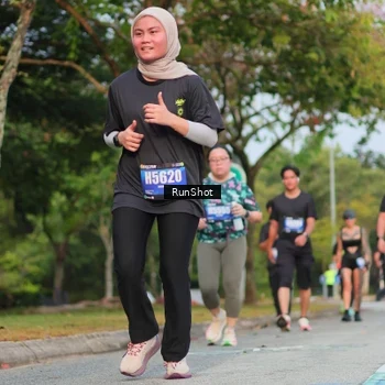Runner Photo 5686938