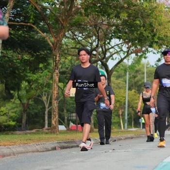 Runner Photo 5686963