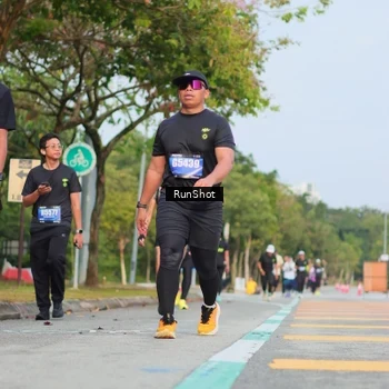 Runner Photo 5686985