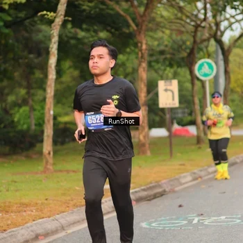 Runner Photo 5687008