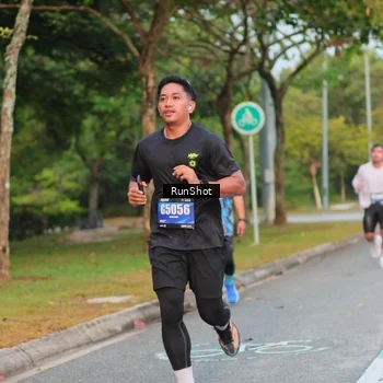 Runner Photo 5687011