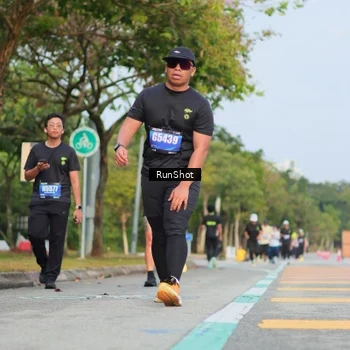 Runner Photo 5687017