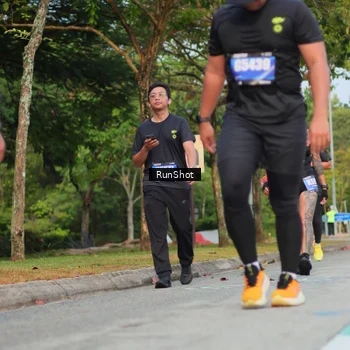 Runner Photo 5687020