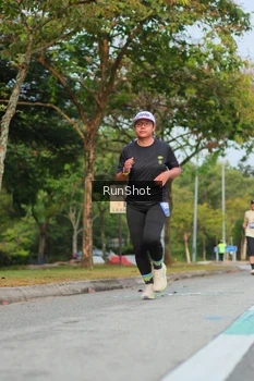 Runner Photo 5687063
