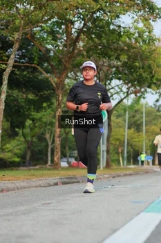 Runner Photo 5687080