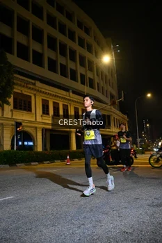 Runner Photo 5687090