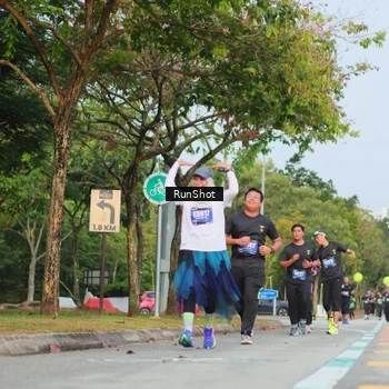 Runner Photo 5687097