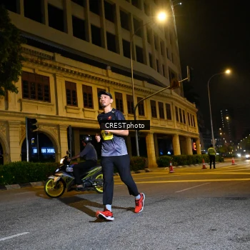 Runner Photo 5687110