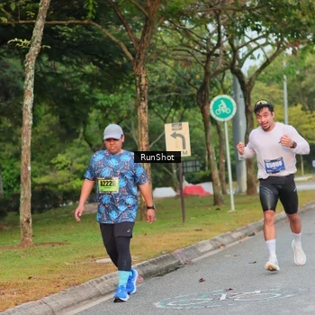 Runner Photo 5687118