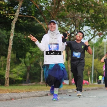 Runner Photo 5687128