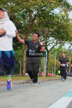 Runner Photo 5687138