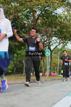 Runner Photo 5687149