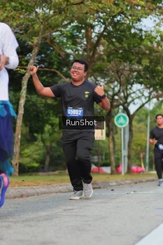 Runner Photo 5687150