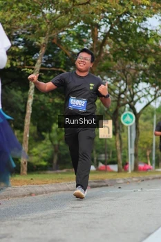 Runner Photo 5687158