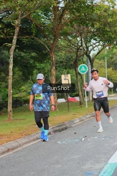 Runner Photo 5687159