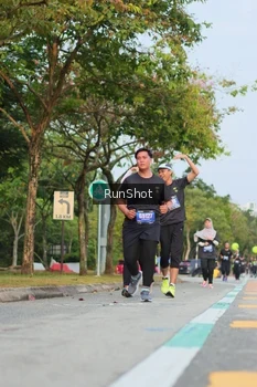 Runner Photo 5687175